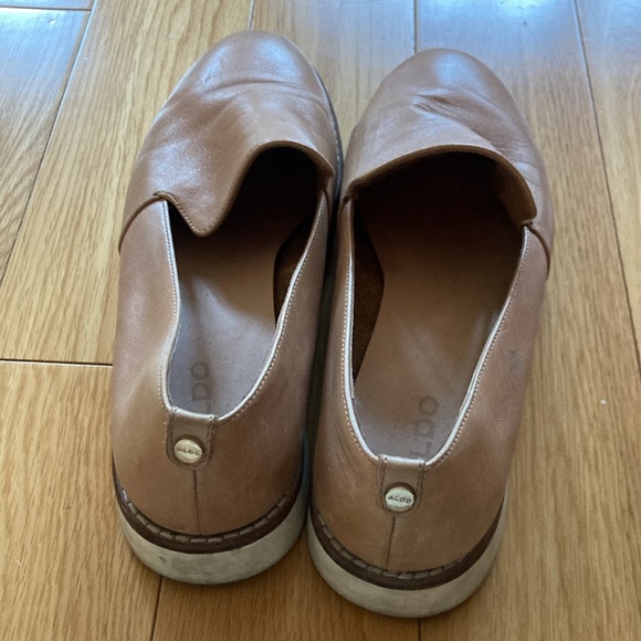 Comfy Aldo Shoes - Picture 3 of 3